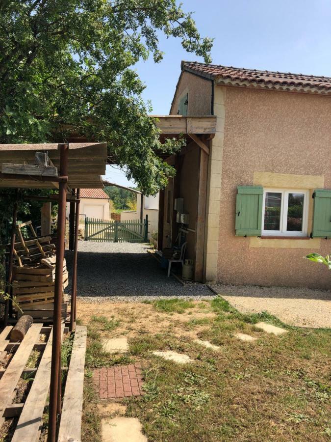 Gite Au Soleil Euzet Bagian luar foto